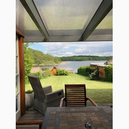 Schaal Lake Ferienhaus *