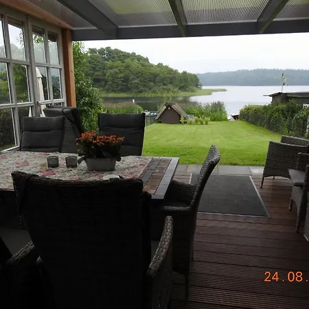 Ferienhaus Schaal Lake *